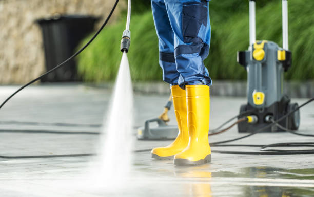 Why Choose Our Certified Pressure Washing Experts for Your Project Needs in Lakewood Park, TN?